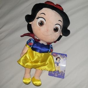 Snow white doll